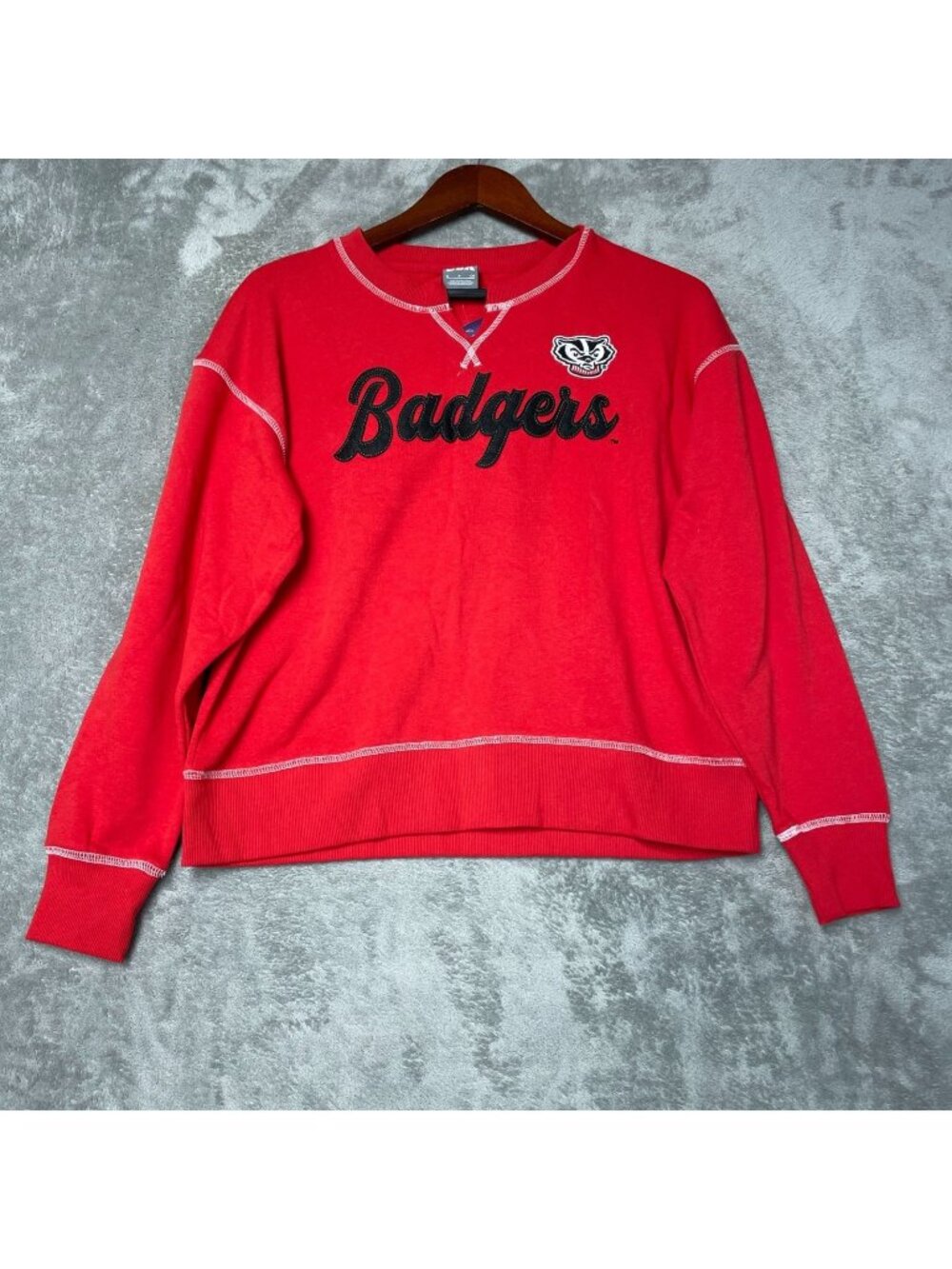 Wisconsin Badgers Women's S Red Crewneck Sweatshirt By CSA d1738